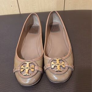 Tory Burch loafers/flats